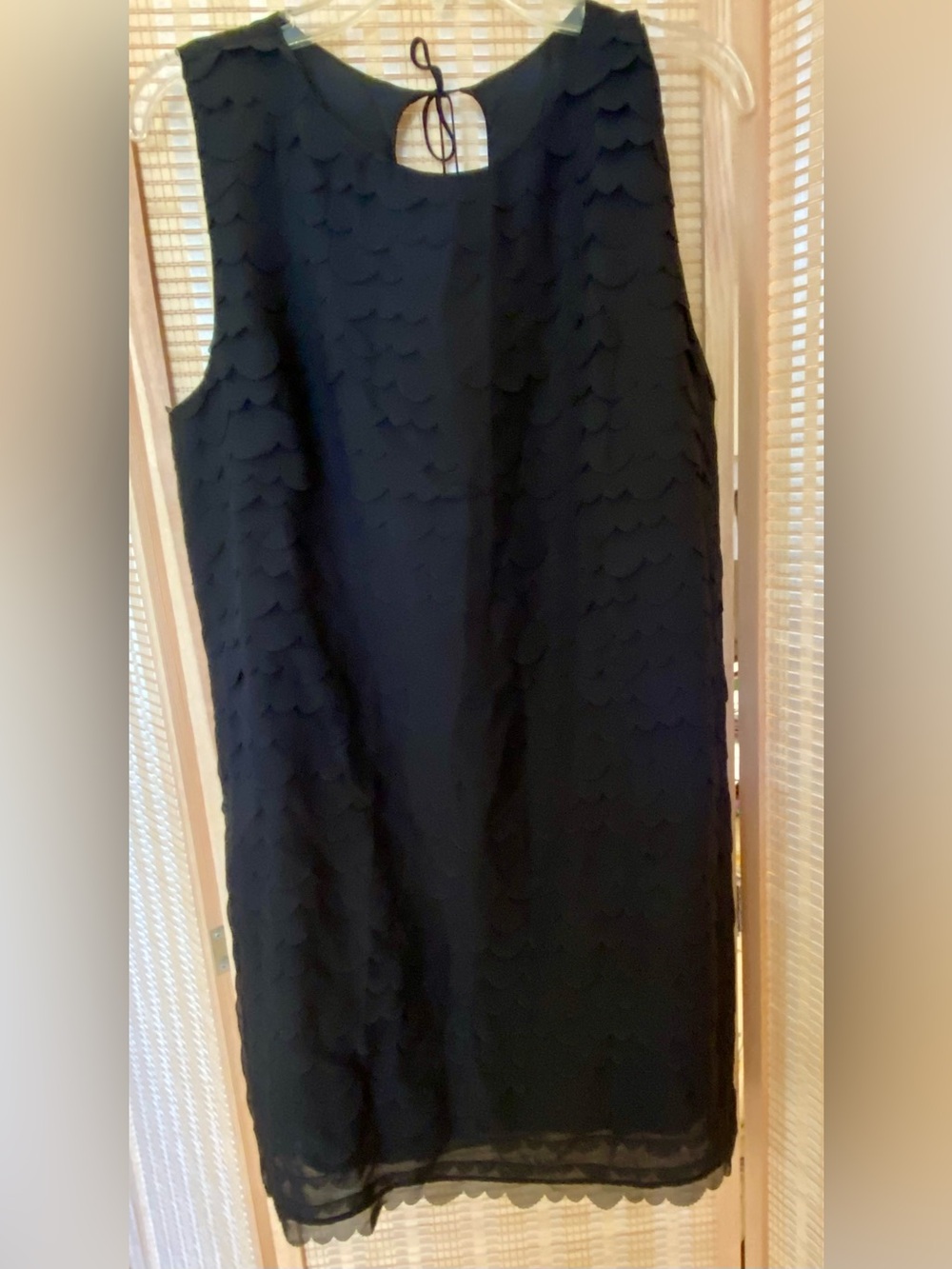 Max Studio Black Sleeveless Scallop-Detail Midi Dress
